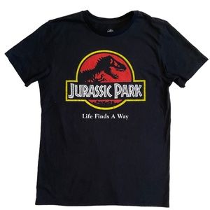 JURASSIC WORLD Mens Tee Shirt Short Sleeve Black w/Logo Size M (38/40) Like New